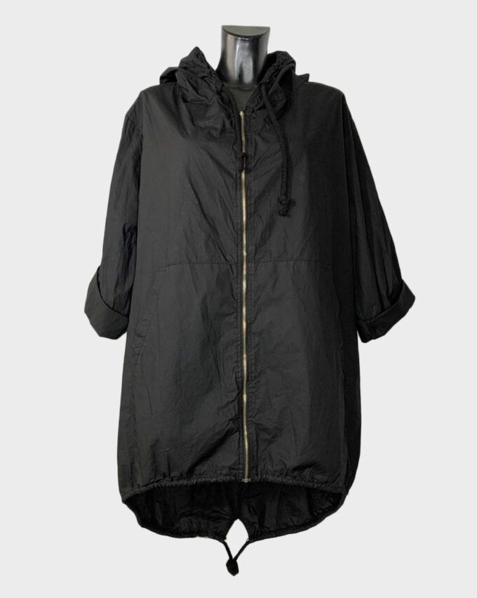 000029-10-21-beob-DFItaly-jacke-schwarz-01