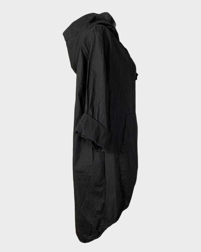 000029-10-21-beob-DFItaly-jacke-schwarz-02